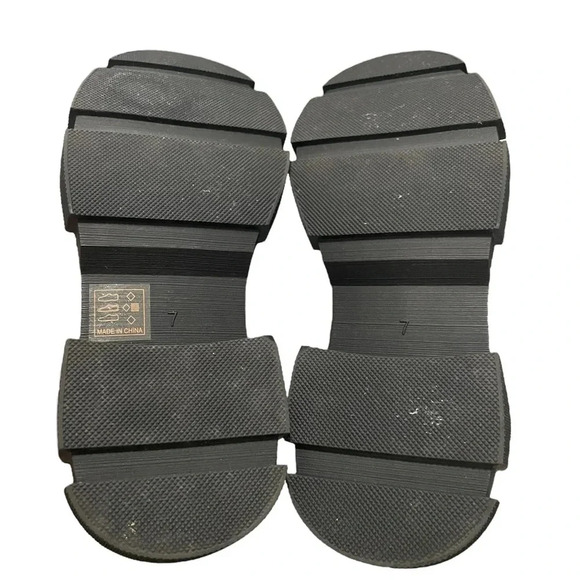 YETIER Platform Loafer Slip-ons Round Toe Chunky Shoes Women’s Size 7 Y2K Retro - Picture 4 of 11